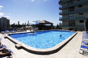 Gemini Court Holiday Apartments - Inverell Accommodation 6