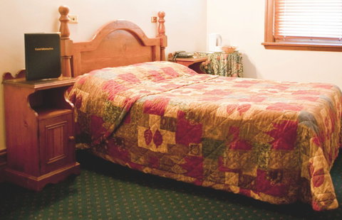 O'Malleys Hotel - Inverell Accommodation 1