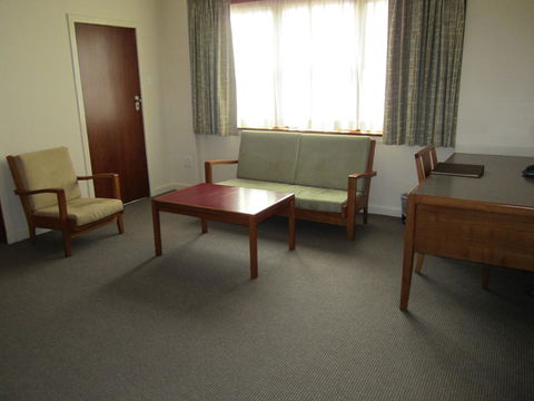 University House - ANU - Inverell Accommodation 42