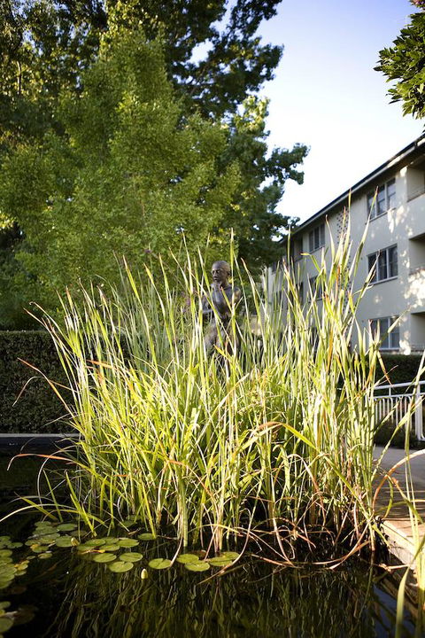 University House - ANU - Inverell Accommodation 11