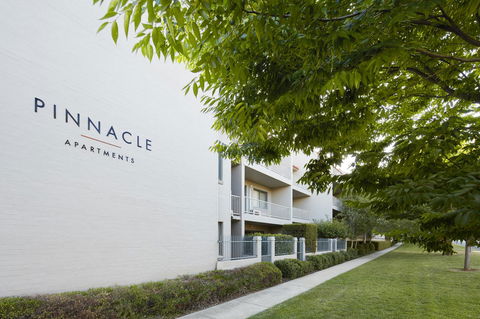 Pinnacle Apartments - Inverell Accommodation 0