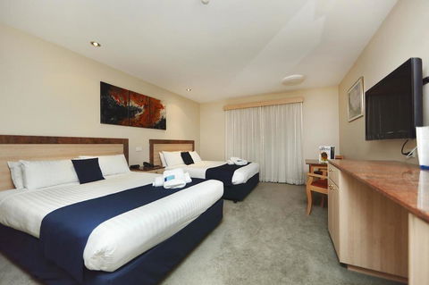 Ibis Styles Canberra - Inverell Accommodation 8