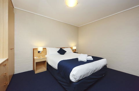 Ibis Styles Canberra - Inverell Accommodation 29