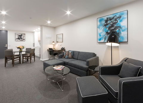 Avenue Hotel Canberra - Inverell Accommodation 2