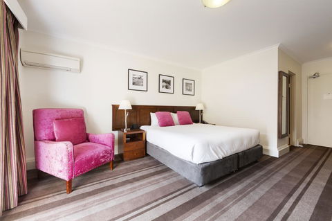 Mercure Canberra - Inverell Accommodation 11