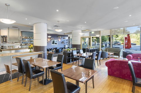 Nesuto Canberra - Inverell Accommodation 10