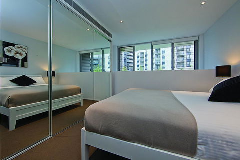 Realm Park 39 Barton ACT - Inverell Accommodation 16