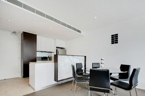 Realm Park 39 Barton ACT - Inverell Accommodation 32