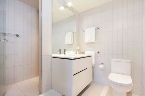 Dockside 4 Kingston ACT - Inverell Accommodation 14