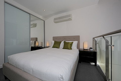 Mode 220 Braddon ACT - Inverell Accommodation 4