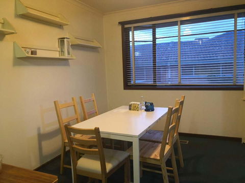 Space And Quiet Safe Room Canberra - Inverell Accommodation 11