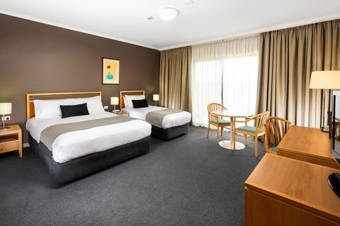 The Woden Hotel - Inverell Accommodation 0