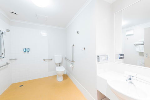 The Woden Hotel - Inverell Accommodation 6
