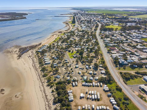 Port Broughton Tourist Park - Inverell Accommodation 0