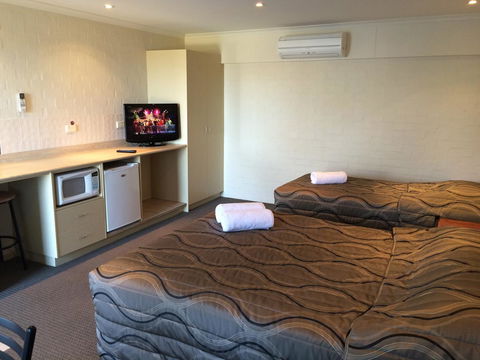 Heritage House Motel & Units - Inverell Accommodation 29