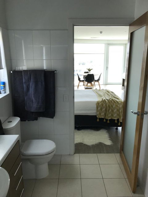 Ocean View Luxury Apartment & Suite - Inverell Accommodation 18