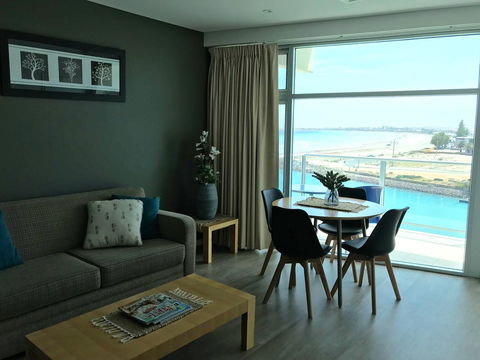Ocean View Luxury Apartment & Suite - Inverell Accommodation 23
