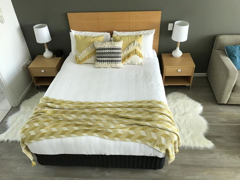 Ocean View Luxury Apartment & Suite - Inverell Accommodation 29