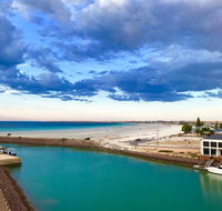 Ocean View Luxury Apartment  Suite - Inverell Accommodation