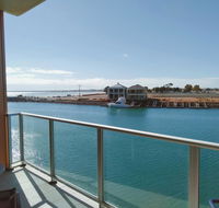Wallaroo Marina Executive Apartments - Inverell Accommodation
