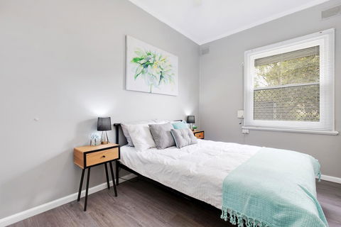 Cute And Cosy - Events, Workers, Getaways - Inverell Accommodation 4