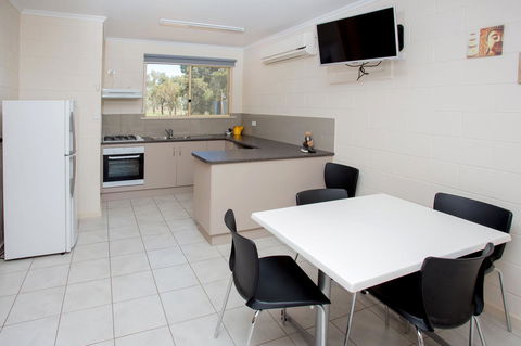 Discovery Parks - Lake Bonney - Inverell Accommodation 12