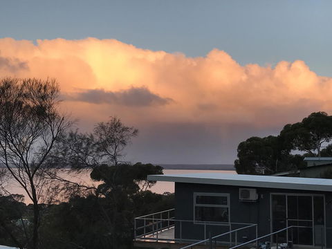 Sunrise On Falie Seaview Eco Accommodation - Inverell Accommodation 28