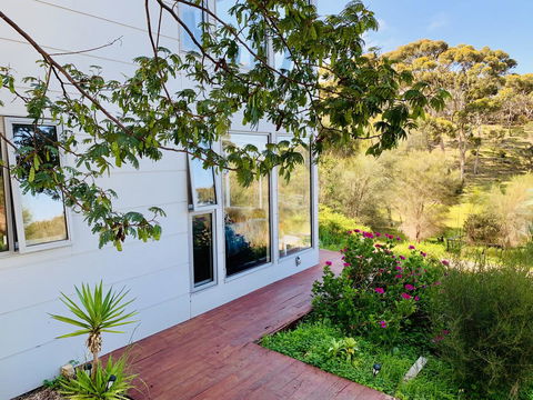 Sunrise On Falie Seaview Eco Accommodation - Inverell Accommodation 4