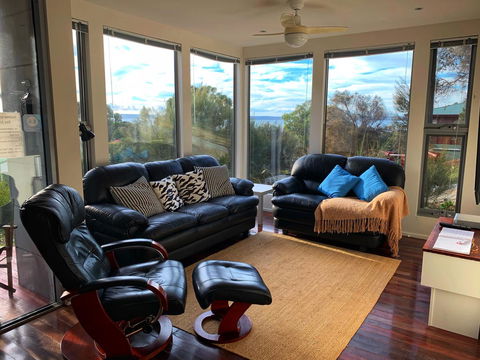 Sunrise On Falie Seaview Eco Accommodation - Inverell Accommodation 16