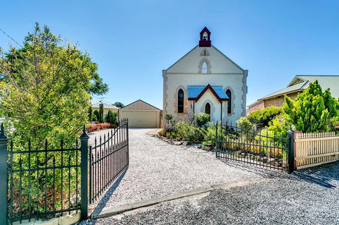 \'THE CHURCH\' Guest Home, Gawler Barossa Region - Inverell Accommodation 12