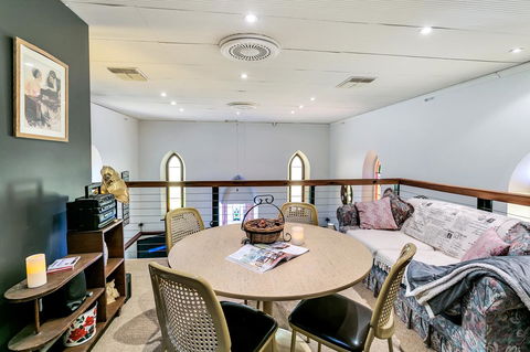 \'THE CHURCH\' Guest Home, Gawler Barossa Region - Inverell Accommodation 8