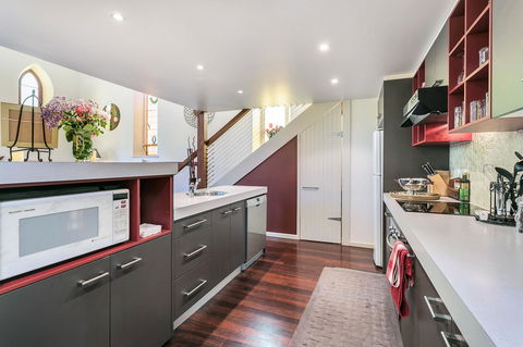 \'THE CHURCH\' Guest Home, Gawler Barossa Region - Inverell Accommodation 3