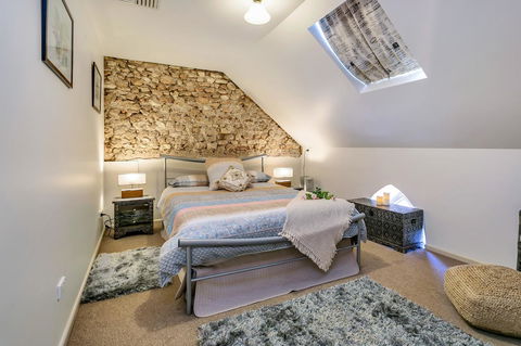 \'THE CHURCH\' Guest Home, Gawler Barossa Region - Inverell Accommodation 9