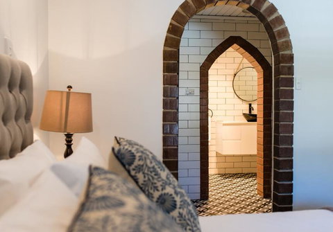 The Manor Basket Range - Inverell Accommodation 3