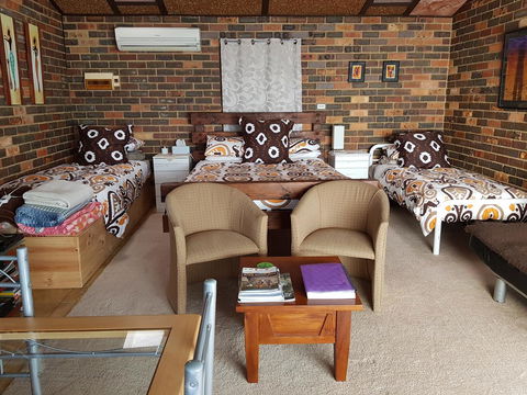 Three Linden - Inverell Accommodation 0