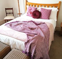 Hilda Anna's - Inverell Accommodation