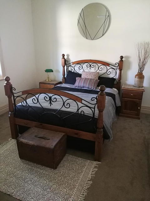 Hilda Anna's - Inverell Accommodation 21
