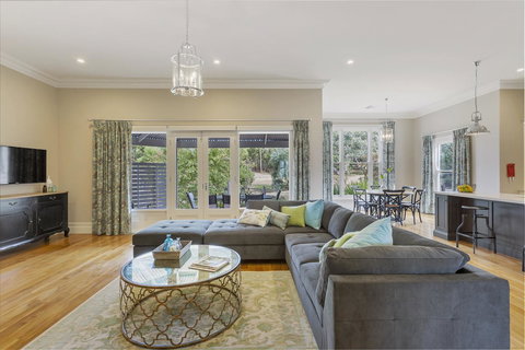 Grandview Accommodation - The Elm Tree Apartments - Inverell Accommodation 4