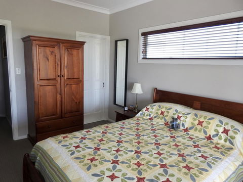 Rezare House Bed & Breakfast - Inverell Accommodation 12