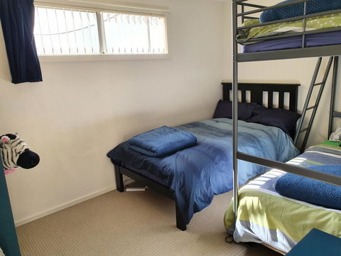 Explore Adelaide, Gawler, The Barossa And Clare Valleys All-in-one - Inverell Accommodation 5