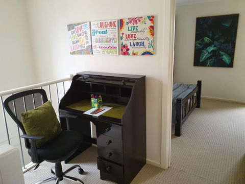 Explore Adelaide, Gawler, The Barossa And Clare Valleys All-in-one - Inverell Accommodation 6