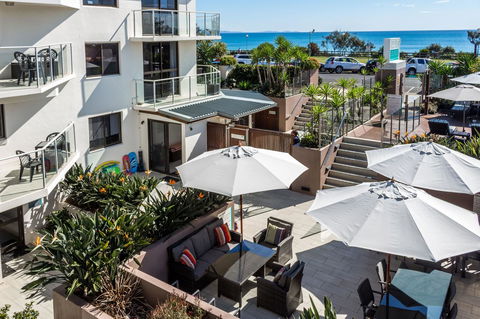 Bayview Beachfront Apartments, In Town Right On The Beach - Inverell Accommodation 22