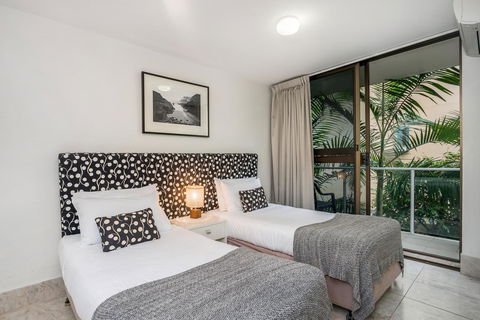 Bayview Beachfront Apartments, In Town Right On The Beach - Inverell Accommodation 39