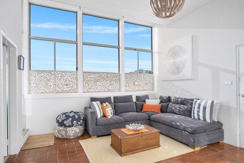 Beachfront Bliss - Inverell Accommodation 9