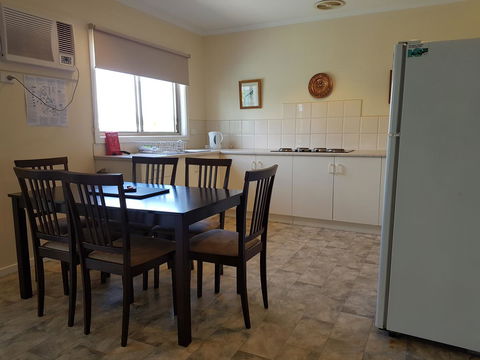 Marion Bay Holiday Villas - Inverell Accommodation 14