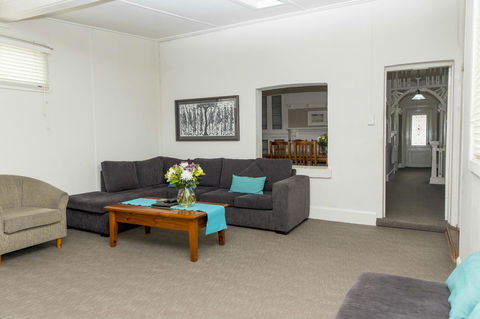 Bathurst Motor Inn - Inverell Accommodation 31