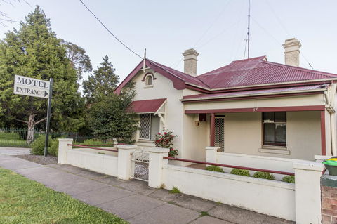 Bathurst Motor Inn - Inverell Accommodation 30
