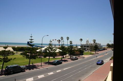 Semaphore Blue Apartments - Inverell Accommodation 14