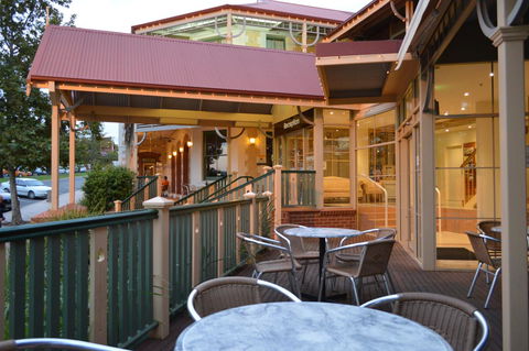 Loxton Community Hotel Motel - Inverell Accommodation 1