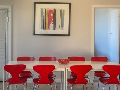 Beachview - Inverell Accommodation 8